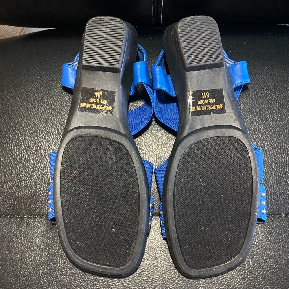 NEW🎉 CLASSIQUE Royal Blue Studded Elastic Strap Sandals Size 8 - Picture 8 of 10